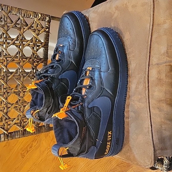Nike AirGore-Tex Size 13